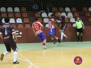 
<a style='margin-left: 5px;' class='btn btn-xs btn-social btn-facebook' href='https://www.facebook.com/sharer/sharer.php?u=https://www.boladovale.com.br/imgs/800-800-90/conteudo/fotos/1259/img1165.jpg' rel='popup' data-width='500' data-height='400'><i class='fa fa-facebook'></i>Compartilhar <span class='hidden-xs'>no Facebook</span>
</a> 
<a class='btn btn-default btn-xs' target='_blank' href='imgs/800-800-90/conteudo/fotos/1259/img1165.jpg'>
<span class='glyphicon glyphicon-cloud-download'></span> Salvar
</a> 
<span></span>