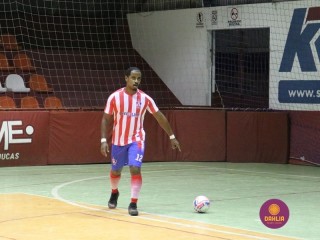 
<a style='margin-left: 5px;' class='btn btn-xs btn-social btn-facebook' href='https://www.facebook.com/sharer/sharer.php?u=https://www.boladovale.com.br/imgs/800-800-90/conteudo/fotos/1259/img1169.jpg' rel='popup' data-width='500' data-height='400'><i class='fa fa-facebook'></i>Compartilhar <span class='hidden-xs'>no Facebook</span>
</a> 
<a class='btn btn-default btn-xs' target='_blank' href='imgs/800-800-90/conteudo/fotos/1259/img1169.jpg'>
<span class='glyphicon glyphicon-cloud-download'></span> Salvar
</a> 
<span></span>