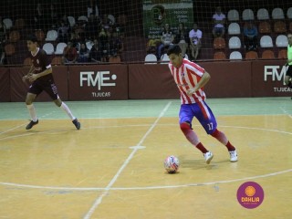 
<a style='margin-left: 5px;' class='btn btn-xs btn-social btn-facebook' href='https://www.facebook.com/sharer/sharer.php?u=https://www.boladovale.com.br/imgs/800-800-90/conteudo/fotos/1259/img1190.jpg' rel='popup' data-width='500' data-height='400'><i class='fa fa-facebook'></i>Compartilhar <span class='hidden-xs'>no Facebook</span>
</a> 
<a class='btn btn-default btn-xs' target='_blank' href='imgs/800-800-90/conteudo/fotos/1259/img1190.jpg'>
<span class='glyphicon glyphicon-cloud-download'></span> Salvar
</a> 
<span></span>