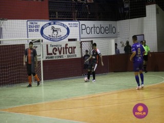 
<a style='margin-left: 5px;' class='btn btn-xs btn-social btn-facebook' href='https://www.facebook.com/sharer/sharer.php?u=https://www.boladovale.com.br/imgs/800-800-90/conteudo/fotos/1260/img1210.jpg' rel='popup' data-width='500' data-height='400'><i class='fa fa-facebook'></i>Compartilhar <span class='hidden-xs'>no Facebook</span>
</a> 
<a class='btn btn-default btn-xs' target='_blank' href='imgs/800-800-90/conteudo/fotos/1260/img1210.jpg'>
<span class='glyphicon glyphicon-cloud-download'></span> Salvar
</a> 
<span></span>