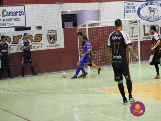 
<a style='margin-left: 5px;' class='btn btn-xs btn-social btn-facebook' href='https://www.facebook.com/sharer/sharer.php?u=https://www.boladovale.com.br/imgs/800-800-90/conteudo/fotos/1260/img1217.jpg' rel='popup' data-width='500' data-height='400'><i class='fa fa-facebook'></i>Compartilhar <span class='hidden-xs'>no Facebook</span>
</a> 
<a class='btn btn-default btn-xs' target='_blank' href='imgs/800-800-90/conteudo/fotos/1260/img1217.jpg'>
<span class='glyphicon glyphicon-cloud-download'></span> Salvar
</a> 
<span></span>