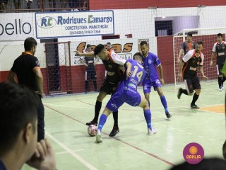 
<a style='margin-left: 5px;' class='btn btn-xs btn-social btn-facebook' href='https://www.facebook.com/sharer/sharer.php?u=https://www.boladovale.com.br/imgs/800-800-90/conteudo/fotos/1260/img1299.jpg' rel='popup' data-width='500' data-height='400'><i class='fa fa-facebook'></i>Compartilhar <span class='hidden-xs'>no Facebook</span>
</a> 
<a class='btn btn-default btn-xs' target='_blank' href='imgs/800-800-90/conteudo/fotos/1260/img1299.jpg'>
<span class='glyphicon glyphicon-cloud-download'></span> Salvar
</a> 
<span></span>