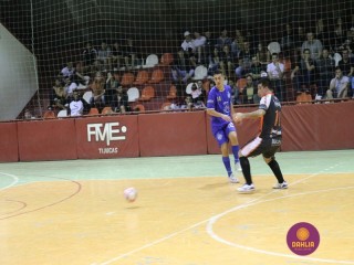 
<a style='margin-left: 5px;' class='btn btn-xs btn-social btn-facebook' href='https://www.facebook.com/sharer/sharer.php?u=https://www.boladovale.com.br/imgs/800-800-90/conteudo/fotos/1260/img1324.jpg' rel='popup' data-width='500' data-height='400'><i class='fa fa-facebook'></i>Compartilhar <span class='hidden-xs'>no Facebook</span>
</a> 
<a class='btn btn-default btn-xs' target='_blank' href='imgs/800-800-90/conteudo/fotos/1260/img1324.jpg'>
<span class='glyphicon glyphicon-cloud-download'></span> Salvar
</a> 
<span></span>