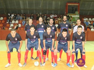 
<a style='margin-left: 5px;' class='btn btn-xs btn-social btn-facebook' href='https://www.facebook.com/sharer/sharer.php?u=https://www.boladovale.com.br/imgs/800-800-90/conteudo/fotos/1261/img1349.jpg' rel='popup' data-width='500' data-height='400'><i class='fa fa-facebook'></i>Compartilhar <span class='hidden-xs'>no Facebook</span>
</a> 
<a class='btn btn-default btn-xs' target='_blank' href='imgs/800-800-90/conteudo/fotos/1261/img1349.jpg'>
<span class='glyphicon glyphicon-cloud-download'></span> Salvar
</a> 
<span></span>