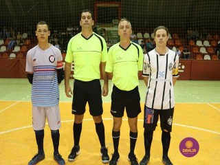 
<a style='margin-left: 5px;' class='btn btn-xs btn-social btn-facebook' href='https://www.facebook.com/sharer/sharer.php?u=https://www.boladovale.com.br/imgs/800-800-90/conteudo/fotos/1261/img1351.jpg' rel='popup' data-width='500' data-height='400'><i class='fa fa-facebook'></i>Compartilhar <span class='hidden-xs'>no Facebook</span>
</a> 
<a class='btn btn-default btn-xs' target='_blank' href='imgs/800-800-90/conteudo/fotos/1261/img1351.jpg'>
<span class='glyphicon glyphicon-cloud-download'></span> Salvar
</a> 
<span></span>