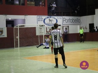 
<a style='margin-left: 5px;' class='btn btn-xs btn-social btn-facebook' href='https://www.facebook.com/sharer/sharer.php?u=https://www.boladovale.com.br/imgs/800-800-90/conteudo/fotos/1261/img1398.jpg' rel='popup' data-width='500' data-height='400'><i class='fa fa-facebook'></i>Compartilhar <span class='hidden-xs'>no Facebook</span>
</a> 
<a class='btn btn-default btn-xs' target='_blank' href='imgs/800-800-90/conteudo/fotos/1261/img1398.jpg'>
<span class='glyphicon glyphicon-cloud-download'></span> Salvar
</a> 
<span></span>