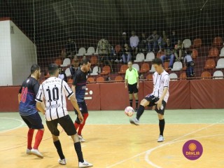 
<a style='margin-left: 5px;' class='btn btn-xs btn-social btn-facebook' href='https://www.facebook.com/sharer/sharer.php?u=https://www.boladovale.com.br/imgs/800-800-90/conteudo/fotos/1261/img1417.jpg' rel='popup' data-width='500' data-height='400'><i class='fa fa-facebook'></i>Compartilhar <span class='hidden-xs'>no Facebook</span>
</a> 
<a class='btn btn-default btn-xs' target='_blank' href='imgs/800-800-90/conteudo/fotos/1261/img1417.jpg'>
<span class='glyphicon glyphicon-cloud-download'></span> Salvar
</a> 
<span></span>