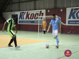 
<a style='margin-left: 5px;' class='btn btn-xs btn-social btn-facebook' href='https://www.facebook.com/sharer/sharer.php?u=https://www.boladovale.com.br/imgs/800-800-90/conteudo/fotos/1262/img1465.jpg' rel='popup' data-width='500' data-height='400'><i class='fa fa-facebook'></i>Compartilhar <span class='hidden-xs'>no Facebook</span>
</a> 
<a class='btn btn-default btn-xs' target='_blank' href='imgs/800-800-90/conteudo/fotos/1262/img1465.jpg'>
<span class='glyphicon glyphicon-cloud-download'></span> Salvar
</a> 
<span></span>