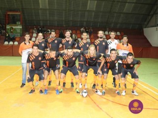 
<a style='margin-left: 5px;' class='btn btn-xs btn-social btn-facebook' href='https://www.facebook.com/sharer/sharer.php?u=https://www.boladovale.com.br/imgs/800-800-90/conteudo/fotos/1263/img1500.jpg' rel='popup' data-width='500' data-height='400'><i class='fa fa-facebook'></i>Compartilhar <span class='hidden-xs'>no Facebook</span>
</a> 
<a class='btn btn-default btn-xs' target='_blank' href='imgs/800-800-90/conteudo/fotos/1263/img1500.jpg'>
<span class='glyphicon glyphicon-cloud-download'></span> Salvar
</a> 
<span></span>