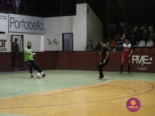 
<a style='margin-left: 5px;' class='btn btn-xs btn-social btn-facebook' href='https://www.facebook.com/sharer/sharer.php?u=https://www.boladovale.com.br/imgs/800-800-90/conteudo/fotos/1264/img1636.jpg' rel='popup' data-width='500' data-height='400'><i class='fa fa-facebook'></i>Compartilhar <span class='hidden-xs'>no Facebook</span>
</a> 
<a class='btn btn-default btn-xs' target='_blank' href='imgs/800-800-90/conteudo/fotos/1264/img1636.jpg'>
<span class='glyphicon glyphicon-cloud-download'></span> Salvar
</a> 
<span></span>