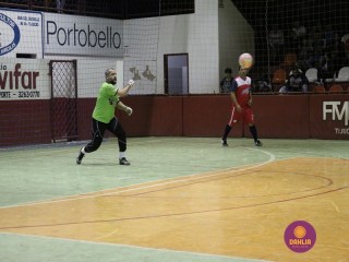 
<a style='margin-left: 5px;' class='btn btn-xs btn-social btn-facebook' href='https://www.facebook.com/sharer/sharer.php?u=https://www.boladovale.com.br/imgs/800-800-90/conteudo/fotos/1264/img1653.jpg' rel='popup' data-width='500' data-height='400'><i class='fa fa-facebook'></i>Compartilhar <span class='hidden-xs'>no Facebook</span>
</a> 
<a class='btn btn-default btn-xs' target='_blank' href='imgs/800-800-90/conteudo/fotos/1264/img1653.jpg'>
<span class='glyphicon glyphicon-cloud-download'></span> Salvar
</a> 
<span></span>