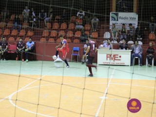 
<a style='margin-left: 5px;' class='btn btn-xs btn-social btn-facebook' href='https://www.facebook.com/sharer/sharer.php?u=https://www.boladovale.com.br/imgs/800-800-90/conteudo/fotos/1264/img1676.jpg' rel='popup' data-width='500' data-height='400'><i class='fa fa-facebook'></i>Compartilhar <span class='hidden-xs'>no Facebook</span>
</a> 
<a class='btn btn-default btn-xs' target='_blank' href='imgs/800-800-90/conteudo/fotos/1264/img1676.jpg'>
<span class='glyphicon glyphicon-cloud-download'></span> Salvar
</a> 
<span></span>