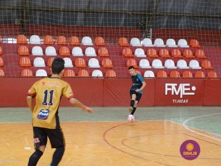 
<a style='margin-left: 5px;' class='btn btn-xs btn-social btn-facebook' href='https://www.facebook.com/sharer/sharer.php?u=https://www.boladovale.com.br/imgs/800-800-90/conteudo/fotos/1265/dsc01027.jpg' rel='popup' data-width='500' data-height='400'><i class='fa fa-facebook'></i>Compartilhar <span class='hidden-xs'>no Facebook</span>
</a> 
<a class='btn btn-default btn-xs' target='_blank' href='imgs/800-800-90/conteudo/fotos/1265/dsc01027.jpg'>
<span class='glyphicon glyphicon-cloud-download'></span> Salvar
</a> 
<span></span>