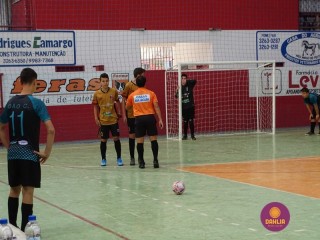
<a style='margin-left: 5px;' class='btn btn-xs btn-social btn-facebook' href='https://www.facebook.com/sharer/sharer.php?u=https://www.boladovale.com.br/imgs/800-800-90/conteudo/fotos/1265/dsc01032.jpg' rel='popup' data-width='500' data-height='400'><i class='fa fa-facebook'></i>Compartilhar <span class='hidden-xs'>no Facebook</span>
</a> 
<a class='btn btn-default btn-xs' target='_blank' href='imgs/800-800-90/conteudo/fotos/1265/dsc01032.jpg'>
<span class='glyphicon glyphicon-cloud-download'></span> Salvar
</a> 
<span></span>