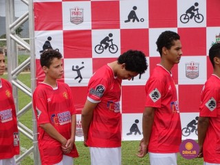 
<a style='margin-left: 5px;' class='btn btn-xs btn-social btn-facebook' href='https://www.facebook.com/sharer/sharer.php?u=https://www.boladovale.com.br/imgs/800-800-90/conteudo/fotos/1269/dsc01205.jpg' rel='popup' data-width='500' data-height='400'><i class='fa fa-facebook'></i>Compartilhar <span class='hidden-xs'>no Facebook</span>
</a> 
<a class='btn btn-default btn-xs' target='_blank' href='imgs/800-800-90/conteudo/fotos/1269/dsc01205.jpg'>
<span class='glyphicon glyphicon-cloud-download'></span> Salvar
</a> 
<span></span>