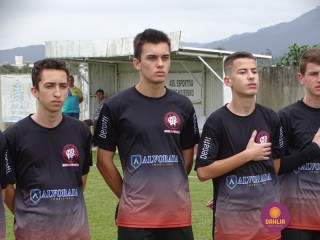
<a style='margin-left: 5px;' class='btn btn-xs btn-social btn-facebook' href='https://www.facebook.com/sharer/sharer.php?u=https://www.boladovale.com.br/imgs/800-800-90/conteudo/fotos/1269/dsc01214.jpg' rel='popup' data-width='500' data-height='400'><i class='fa fa-facebook'></i>Compartilhar <span class='hidden-xs'>no Facebook</span>
</a> 
<a class='btn btn-default btn-xs' target='_blank' href='imgs/800-800-90/conteudo/fotos/1269/dsc01214.jpg'>
<span class='glyphicon glyphicon-cloud-download'></span> Salvar
</a> 
<span></span>
