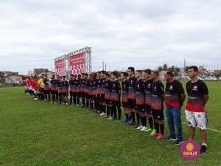 
<a style='margin-left: 5px;' class='btn btn-xs btn-social btn-facebook' href='https://www.facebook.com/sharer/sharer.php?u=https://www.boladovale.com.br/imgs/800-800-90/conteudo/fotos/1269/dsc01220.jpg' rel='popup' data-width='500' data-height='400'><i class='fa fa-facebook'></i>Compartilhar <span class='hidden-xs'>no Facebook</span>
</a> 
<a class='btn btn-default btn-xs' target='_blank' href='imgs/800-800-90/conteudo/fotos/1269/dsc01220.jpg'>
<span class='glyphicon glyphicon-cloud-download'></span> Salvar
</a> 
<span></span>