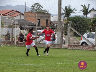 
<a style='margin-left: 5px;' class='btn btn-xs btn-social btn-facebook' href='https://www.facebook.com/sharer/sharer.php?u=https://www.boladovale.com.br/imgs/800-800-90/conteudo/fotos/1269/dsc01252.jpg' rel='popup' data-width='500' data-height='400'><i class='fa fa-facebook'></i>Compartilhar <span class='hidden-xs'>no Facebook</span>
</a> 
<a class='btn btn-default btn-xs' target='_blank' href='imgs/800-800-90/conteudo/fotos/1269/dsc01252.jpg'>
<span class='glyphicon glyphicon-cloud-download'></span> Salvar
</a> 
<span></span>