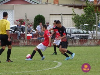 
<a style='margin-left: 5px;' class='btn btn-xs btn-social btn-facebook' href='https://www.facebook.com/sharer/sharer.php?u=https://www.boladovale.com.br/imgs/800-800-90/conteudo/fotos/1269/dsc01259.jpg' rel='popup' data-width='500' data-height='400'><i class='fa fa-facebook'></i>Compartilhar <span class='hidden-xs'>no Facebook</span>
</a> 
<a class='btn btn-default btn-xs' target='_blank' href='imgs/800-800-90/conteudo/fotos/1269/dsc01259.jpg'>
<span class='glyphicon glyphicon-cloud-download'></span> Salvar
</a> 
<span></span>