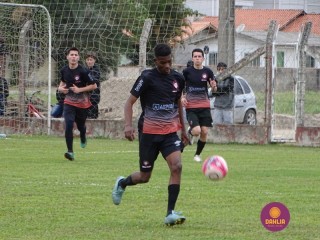 
<a style='margin-left: 5px;' class='btn btn-xs btn-social btn-facebook' href='https://www.facebook.com/sharer/sharer.php?u=https://www.boladovale.com.br/imgs/800-800-90/conteudo/fotos/1269/dsc01273.jpg' rel='popup' data-width='500' data-height='400'><i class='fa fa-facebook'></i>Compartilhar <span class='hidden-xs'>no Facebook</span>
</a> 
<a class='btn btn-default btn-xs' target='_blank' href='imgs/800-800-90/conteudo/fotos/1269/dsc01273.jpg'>
<span class='glyphicon glyphicon-cloud-download'></span> Salvar
</a> 
<span></span>