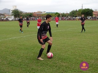 
<a style='margin-left: 5px;' class='btn btn-xs btn-social btn-facebook' href='https://www.facebook.com/sharer/sharer.php?u=https://www.boladovale.com.br/imgs/800-800-90/conteudo/fotos/1269/dsc01323.jpg' rel='popup' data-width='500' data-height='400'><i class='fa fa-facebook'></i>Compartilhar <span class='hidden-xs'>no Facebook</span>
</a> 
<a class='btn btn-default btn-xs' target='_blank' href='imgs/800-800-90/conteudo/fotos/1269/dsc01323.jpg'>
<span class='glyphicon glyphicon-cloud-download'></span> Salvar
</a> 
<span></span>