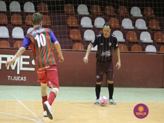 
<a style='margin-left: 5px;' class='btn btn-xs btn-social btn-facebook' href='https://www.facebook.com/sharer/sharer.php?u=https://www.boladovale.com.br/imgs/800-800-90/conteudo/fotos/1271/img1784.jpg' rel='popup' data-width='500' data-height='400'><i class='fa fa-facebook'></i>Compartilhar <span class='hidden-xs'>no Facebook</span>
</a> 
<a class='btn btn-default btn-xs' target='_blank' href='imgs/800-800-90/conteudo/fotos/1271/img1784.jpg'>
<span class='glyphicon glyphicon-cloud-download'></span> Salvar
</a> 
<span></span>