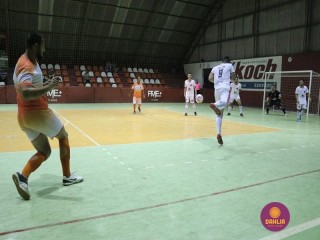 
<a style='margin-left: 5px;' class='btn btn-xs btn-social btn-facebook' href='https://www.facebook.com/sharer/sharer.php?u=https://www.boladovale.com.br/imgs/800-800-90/conteudo/fotos/1272/img1862.jpg' rel='popup' data-width='500' data-height='400'><i class='fa fa-facebook'></i>Compartilhar <span class='hidden-xs'>no Facebook</span>
</a> 
<a class='btn btn-default btn-xs' target='_blank' href='imgs/800-800-90/conteudo/fotos/1272/img1862.jpg'>
<span class='glyphicon glyphicon-cloud-download'></span> Salvar
</a> 
<span></span>