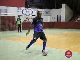 
<a style='margin-left: 5px;' class='btn btn-xs btn-social btn-facebook' href='https://www.facebook.com/sharer/sharer.php?u=https://www.boladovale.com.br/imgs/800-800-90/conteudo/fotos/1273/img1907.jpg' rel='popup' data-width='500' data-height='400'><i class='fa fa-facebook'></i>Compartilhar <span class='hidden-xs'>no Facebook</span>
</a> 
<a class='btn btn-default btn-xs' target='_blank' href='imgs/800-800-90/conteudo/fotos/1273/img1907.jpg'>
<span class='glyphicon glyphicon-cloud-download'></span> Salvar
</a> 
<span></span>