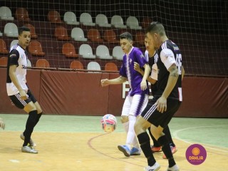 
<a style='margin-left: 5px;' class='btn btn-xs btn-social btn-facebook' href='https://www.facebook.com/sharer/sharer.php?u=https://www.boladovale.com.br/imgs/800-800-90/conteudo/fotos/1274/img1928.jpg' rel='popup' data-width='500' data-height='400'><i class='fa fa-facebook'></i>Compartilhar <span class='hidden-xs'>no Facebook</span>
</a> 
<a class='btn btn-default btn-xs' target='_blank' href='imgs/800-800-90/conteudo/fotos/1274/img1928.jpg'>
<span class='glyphicon glyphicon-cloud-download'></span> Salvar
</a> 
<span></span>