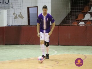 
<a style='margin-left: 5px;' class='btn btn-xs btn-social btn-facebook' href='https://www.facebook.com/sharer/sharer.php?u=https://www.boladovale.com.br/imgs/800-800-90/conteudo/fotos/1274/img1936.jpg' rel='popup' data-width='500' data-height='400'><i class='fa fa-facebook'></i>Compartilhar <span class='hidden-xs'>no Facebook</span>
</a> 
<a class='btn btn-default btn-xs' target='_blank' href='imgs/800-800-90/conteudo/fotos/1274/img1936.jpg'>
<span class='glyphicon glyphicon-cloud-download'></span> Salvar
</a> 
<span></span>