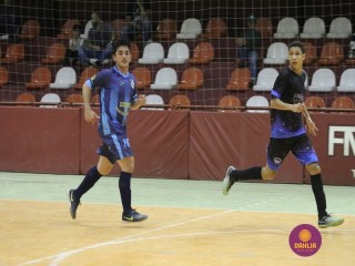 
<a style='margin-left: 5px;' class='btn btn-xs btn-social btn-facebook' href='https://www.facebook.com/sharer/sharer.php?u=https://www.boladovale.com.br/imgs/800-800-90/conteudo/fotos/1275/img2021.jpg' rel='popup' data-width='500' data-height='400'><i class='fa fa-facebook'></i>Compartilhar <span class='hidden-xs'>no Facebook</span>
</a> 
<a class='btn btn-default btn-xs' target='_blank' href='imgs/800-800-90/conteudo/fotos/1275/img2021.jpg'>
<span class='glyphicon glyphicon-cloud-download'></span> Salvar
</a> 
<span></span>