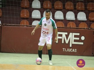 
<a style='margin-left: 5px;' class='btn btn-xs btn-social btn-facebook' href='https://www.facebook.com/sharer/sharer.php?u=https://www.boladovale.com.br/imgs/800-800-90/conteudo/fotos/1276/img2073.jpg' rel='popup' data-width='500' data-height='400'><i class='fa fa-facebook'></i>Compartilhar <span class='hidden-xs'>no Facebook</span>
</a> 
<a class='btn btn-default btn-xs' target='_blank' href='imgs/800-800-90/conteudo/fotos/1276/img2073.jpg'>
<span class='glyphicon glyphicon-cloud-download'></span> Salvar
</a> 
<span></span>