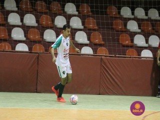 
<a style='margin-left: 5px;' class='btn btn-xs btn-social btn-facebook' href='https://www.facebook.com/sharer/sharer.php?u=https://www.boladovale.com.br/imgs/800-800-90/conteudo/fotos/1276/img2121.jpg' rel='popup' data-width='500' data-height='400'><i class='fa fa-facebook'></i>Compartilhar <span class='hidden-xs'>no Facebook</span>
</a> 
<a class='btn btn-default btn-xs' target='_blank' href='imgs/800-800-90/conteudo/fotos/1276/img2121.jpg'>
<span class='glyphicon glyphicon-cloud-download'></span> Salvar
</a> 
<span></span>