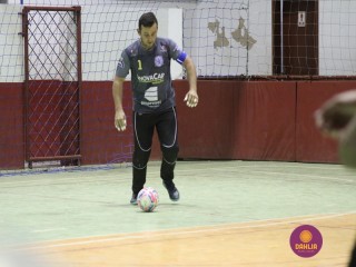 
<a style='margin-left: 5px;' class='btn btn-xs btn-social btn-facebook' href='https://www.facebook.com/sharer/sharer.php?u=https://www.boladovale.com.br/imgs/800-800-90/conteudo/fotos/1277/img2146.jpg' rel='popup' data-width='500' data-height='400'><i class='fa fa-facebook'></i>Compartilhar <span class='hidden-xs'>no Facebook</span>
</a> 
<a class='btn btn-default btn-xs' target='_blank' href='imgs/800-800-90/conteudo/fotos/1277/img2146.jpg'>
<span class='glyphicon glyphicon-cloud-download'></span> Salvar
</a> 
<span></span>