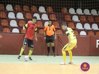 
<a style='margin-left: 5px;' class='btn btn-xs btn-social btn-facebook' href='https://www.facebook.com/sharer/sharer.php?u=https://www.boladovale.com.br/imgs/800-800-90/conteudo/fotos/1277/img2148.jpg' rel='popup' data-width='500' data-height='400'><i class='fa fa-facebook'></i>Compartilhar <span class='hidden-xs'>no Facebook</span>
</a> 
<a class='btn btn-default btn-xs' target='_blank' href='imgs/800-800-90/conteudo/fotos/1277/img2148.jpg'>
<span class='glyphicon glyphicon-cloud-download'></span> Salvar
</a> 
<span></span>
