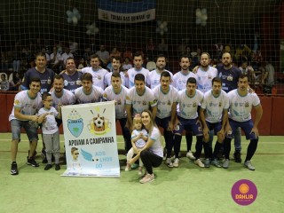 
<a style='margin-left: 5px;' class='btn btn-xs btn-social btn-facebook' href='https://www.facebook.com/sharer/sharer.php?u=https://www.boladovale.com.br/imgs/800-800-90/conteudo/fotos/1278/img2178.jpg' rel='popup' data-width='500' data-height='400'><i class='fa fa-facebook'></i>Compartilhar <span class='hidden-xs'>no Facebook</span>
</a> 
<a class='btn btn-default btn-xs' target='_blank' href='imgs/800-800-90/conteudo/fotos/1278/img2178.jpg'>
<span class='glyphicon glyphicon-cloud-download'></span> Salvar
</a> 
<span></span>