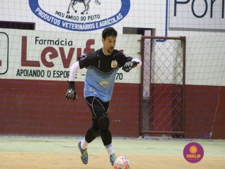 
<a style='margin-left: 5px;' class='btn btn-xs btn-social btn-facebook' href='https://www.facebook.com/sharer/sharer.php?u=https://www.boladovale.com.br/imgs/800-800-90/conteudo/fotos/1278/img2235.jpg' rel='popup' data-width='500' data-height='400'><i class='fa fa-facebook'></i>Compartilhar <span class='hidden-xs'>no Facebook</span>
</a> 
<a class='btn btn-default btn-xs' target='_blank' href='imgs/800-800-90/conteudo/fotos/1278/img2235.jpg'>
<span class='glyphicon glyphicon-cloud-download'></span> Salvar
</a> 
<span></span>
