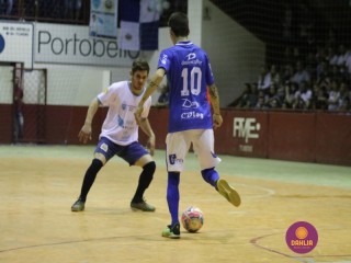 
<a style='margin-left: 5px;' class='btn btn-xs btn-social btn-facebook' href='https://www.facebook.com/sharer/sharer.php?u=https://www.boladovale.com.br/imgs/800-800-90/conteudo/fotos/1278/img2240.jpg' rel='popup' data-width='500' data-height='400'><i class='fa fa-facebook'></i>Compartilhar <span class='hidden-xs'>no Facebook</span>
</a> 
<a class='btn btn-default btn-xs' target='_blank' href='imgs/800-800-90/conteudo/fotos/1278/img2240.jpg'>
<span class='glyphicon glyphicon-cloud-download'></span> Salvar
</a> 
<span></span>