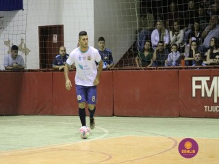 
<a style='margin-left: 5px;' class='btn btn-xs btn-social btn-facebook' href='https://www.facebook.com/sharer/sharer.php?u=https://www.boladovale.com.br/imgs/800-800-90/conteudo/fotos/1278/img2255.jpg' rel='popup' data-width='500' data-height='400'><i class='fa fa-facebook'></i>Compartilhar <span class='hidden-xs'>no Facebook</span>
</a> 
<a class='btn btn-default btn-xs' target='_blank' href='imgs/800-800-90/conteudo/fotos/1278/img2255.jpg'>
<span class='glyphicon glyphicon-cloud-download'></span> Salvar
</a> 
<span></span>