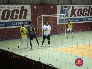 
<a style='margin-left: 5px;' class='btn btn-xs btn-social btn-facebook' href='https://www.facebook.com/sharer/sharer.php?u=https://www.boladovale.com.br/imgs/800-800-90/conteudo/fotos/1279/img2317.jpg' rel='popup' data-width='500' data-height='400'><i class='fa fa-facebook'></i>Compartilhar <span class='hidden-xs'>no Facebook</span>
</a> 
<a class='btn btn-default btn-xs' target='_blank' href='imgs/800-800-90/conteudo/fotos/1279/img2317.jpg'>
<span class='glyphicon glyphicon-cloud-download'></span> Salvar
</a> 
<span></span>