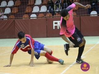 
<a style='margin-left: 5px;' class='btn btn-xs btn-social btn-facebook' href='https://www.facebook.com/sharer/sharer.php?u=https://www.boladovale.com.br/imgs/800-800-90/conteudo/fotos/1280/img2920.jpg' rel='popup' data-width='500' data-height='400'><i class='fa fa-facebook'></i>Compartilhar <span class='hidden-xs'>no Facebook</span>
</a> 
<a class='btn btn-default btn-xs' target='_blank' href='imgs/800-800-90/conteudo/fotos/1280/img2920.jpg'>
<span class='glyphicon glyphicon-cloud-download'></span> Salvar
</a> 
<span></span>