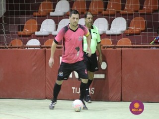 
<a style='margin-left: 5px;' class='btn btn-xs btn-social btn-facebook' href='https://www.facebook.com/sharer/sharer.php?u=https://www.boladovale.com.br/imgs/800-800-90/conteudo/fotos/1280/img2921.jpg' rel='popup' data-width='500' data-height='400'><i class='fa fa-facebook'></i>Compartilhar <span class='hidden-xs'>no Facebook</span>
</a> 
<a class='btn btn-default btn-xs' target='_blank' href='imgs/800-800-90/conteudo/fotos/1280/img2921.jpg'>
<span class='glyphicon glyphicon-cloud-download'></span> Salvar
</a> 
<span></span>