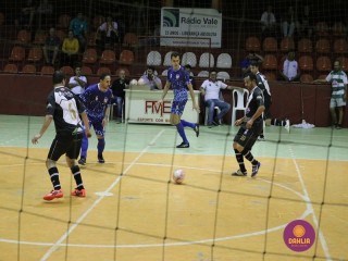 
<a style='margin-left: 5px;' class='btn btn-xs btn-social btn-facebook' href='https://www.facebook.com/sharer/sharer.php?u=https://www.boladovale.com.br/imgs/800-800-90/conteudo/fotos/1282/img3053.jpg' rel='popup' data-width='500' data-height='400'><i class='fa fa-facebook'></i>Compartilhar <span class='hidden-xs'>no Facebook</span>
</a> 
<a class='btn btn-default btn-xs' target='_blank' href='imgs/800-800-90/conteudo/fotos/1282/img3053.jpg'>
<span class='glyphicon glyphicon-cloud-download'></span> Salvar
</a> 
<span></span>