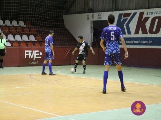 
<a style='margin-left: 5px;' class='btn btn-xs btn-social btn-facebook' href='https://www.facebook.com/sharer/sharer.php?u=https://www.boladovale.com.br/imgs/800-800-90/conteudo/fotos/1282/img3067.jpg' rel='popup' data-width='500' data-height='400'><i class='fa fa-facebook'></i>Compartilhar <span class='hidden-xs'>no Facebook</span>
</a> 
<a class='btn btn-default btn-xs' target='_blank' href='imgs/800-800-90/conteudo/fotos/1282/img3067.jpg'>
<span class='glyphicon glyphicon-cloud-download'></span> Salvar
</a> 
<span></span>
