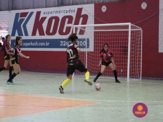 
<a style='margin-left: 5px;' class='btn btn-xs btn-social btn-facebook' href='https://www.facebook.com/sharer/sharer.php?u=https://www.boladovale.com.br/imgs/800-800-90/conteudo/fotos/1283/img2641.jpg' rel='popup' data-width='500' data-height='400'><i class='fa fa-facebook'></i>Compartilhar <span class='hidden-xs'>no Facebook</span>
</a> 
<a class='btn btn-default btn-xs' target='_blank' href='imgs/800-800-90/conteudo/fotos/1283/img2641.jpg'>
<span class='glyphicon glyphicon-cloud-download'></span> Salvar
</a> 
<span></span>