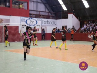 
<a style='margin-left: 5px;' class='btn btn-xs btn-social btn-facebook' href='https://www.facebook.com/sharer/sharer.php?u=https://www.boladovale.com.br/imgs/800-800-90/conteudo/fotos/1283/img2651.jpg' rel='popup' data-width='500' data-height='400'><i class='fa fa-facebook'></i>Compartilhar <span class='hidden-xs'>no Facebook</span>
</a> 
<a class='btn btn-default btn-xs' target='_blank' href='imgs/800-800-90/conteudo/fotos/1283/img2651.jpg'>
<span class='glyphicon glyphicon-cloud-download'></span> Salvar
</a> 
<span></span>
