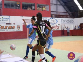 
<a style='margin-left: 5px;' class='btn btn-xs btn-social btn-facebook' href='https://www.facebook.com/sharer/sharer.php?u=https://www.boladovale.com.br/imgs/800-800-90/conteudo/fotos/1283/img2797.jpg' rel='popup' data-width='500' data-height='400'><i class='fa fa-facebook'></i>Compartilhar <span class='hidden-xs'>no Facebook</span>
</a> 
<a class='btn btn-default btn-xs' target='_blank' href='imgs/800-800-90/conteudo/fotos/1283/img2797.jpg'>
<span class='glyphicon glyphicon-cloud-download'></span> Salvar
</a> 
<span></span>