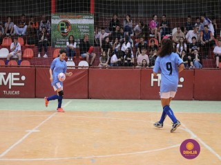 
<a style='margin-left: 5px;' class='btn btn-xs btn-social btn-facebook' href='https://www.facebook.com/sharer/sharer.php?u=https://www.boladovale.com.br/imgs/800-800-90/conteudo/fotos/1283/img2802.jpg' rel='popup' data-width='500' data-height='400'><i class='fa fa-facebook'></i>Compartilhar <span class='hidden-xs'>no Facebook</span>
</a> 
<a class='btn btn-default btn-xs' target='_blank' href='imgs/800-800-90/conteudo/fotos/1283/img2802.jpg'>
<span class='glyphicon glyphicon-cloud-download'></span> Salvar
</a> 
<span></span>