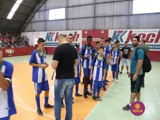 
<a style='margin-left: 5px;' class='btn btn-xs btn-social btn-facebook' href='https://www.facebook.com/sharer/sharer.php?u=https://www.boladovale.com.br/imgs/800-800-90/conteudo/fotos/1284/img2787.jpg' rel='popup' data-width='500' data-height='400'><i class='fa fa-facebook'></i>Compartilhar <span class='hidden-xs'>no Facebook</span>
</a> 
<a class='btn btn-default btn-xs' target='_blank' href='imgs/800-800-90/conteudo/fotos/1284/img2787.jpg'>
<span class='glyphicon glyphicon-cloud-download'></span> Salvar
</a> 
<span></span>