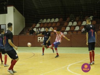 
<a style='margin-left: 5px;' class='btn btn-xs btn-social btn-facebook' href='https://www.facebook.com/sharer/sharer.php?u=https://www.boladovale.com.br/imgs/800-800-90/conteudo/fotos/1286/mg4643.jpg' rel='popup' data-width='500' data-height='400'><i class='fa fa-facebook'></i>Compartilhar <span class='hidden-xs'>no Facebook</span>
</a> 
<a class='btn btn-default btn-xs' target='_blank' href='imgs/800-800-90/conteudo/fotos/1286/mg4643.jpg'>
<span class='glyphicon glyphicon-cloud-download'></span> Salvar
</a> 
<span></span>